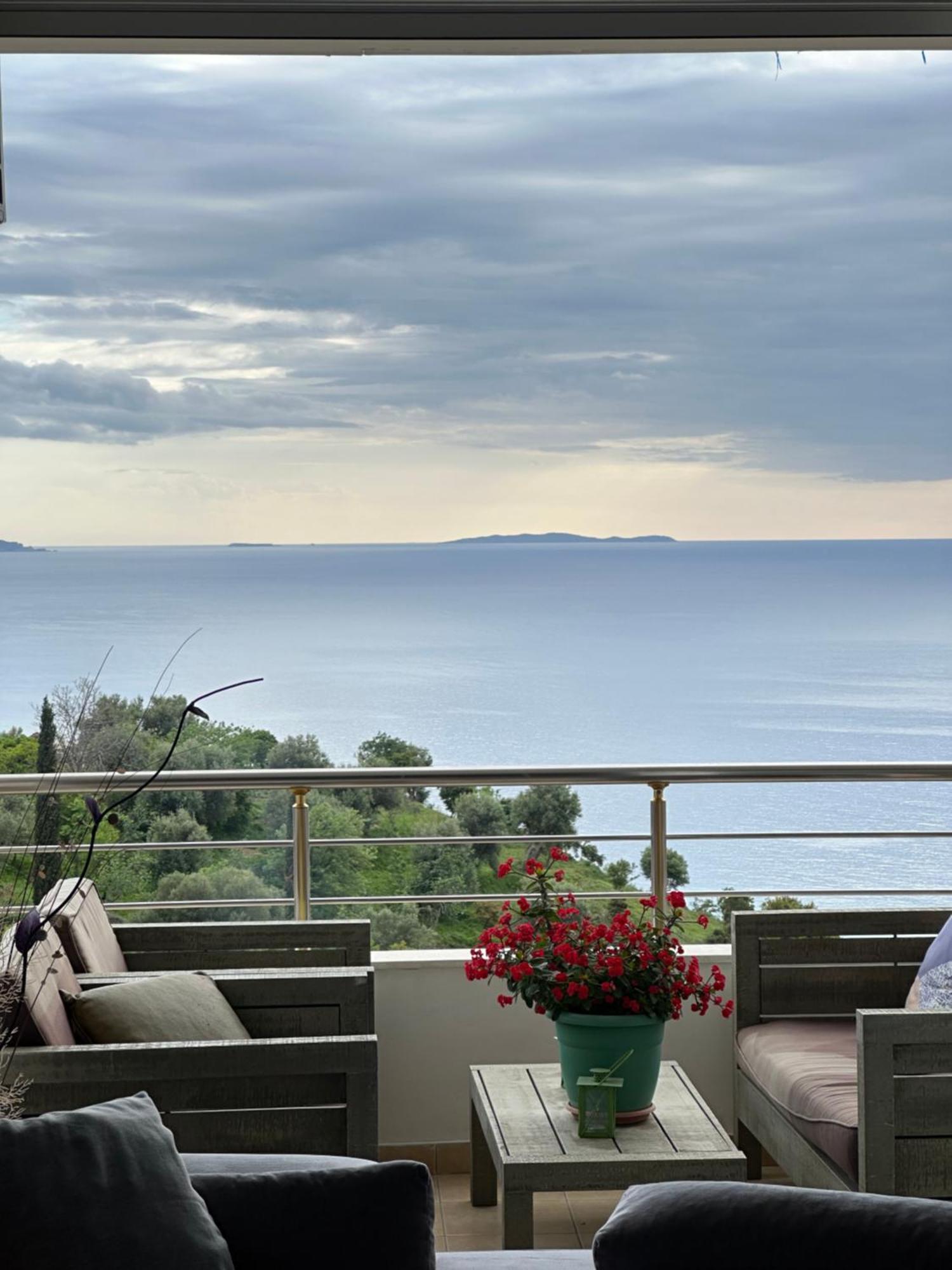 Selami Sea View Apartments ลูโคเวอ ภายนอก รูปภาพ